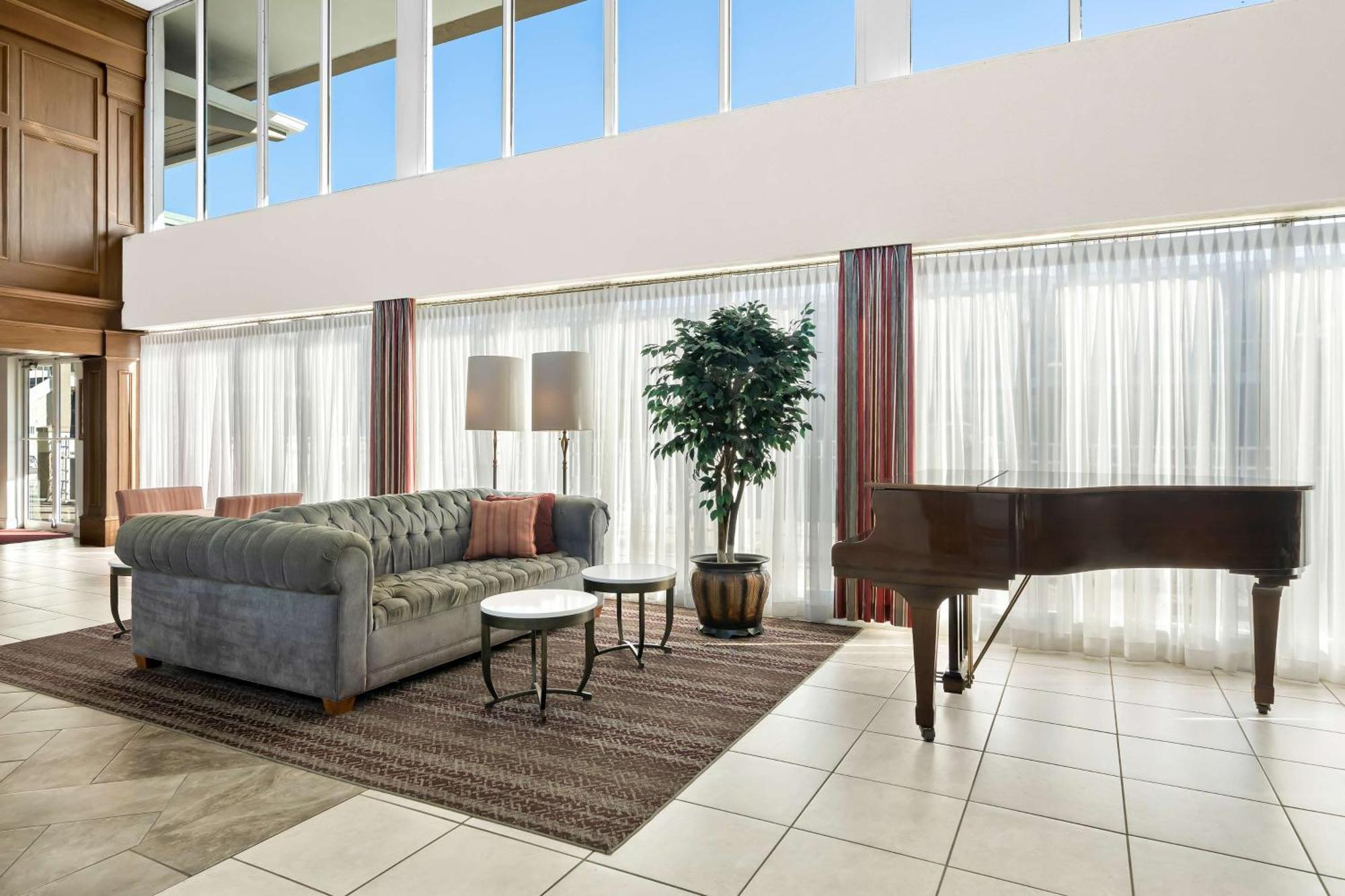 Brandywine Valley Inn Surestay Plus By Best Western ويلمينغتون، كارولاينا الشمالية المظهر الخارجي الصورة