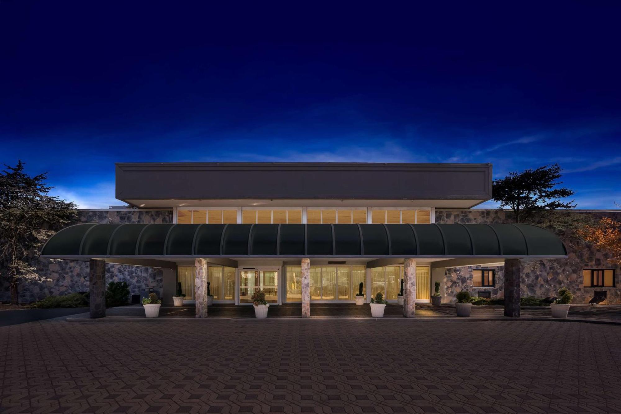 Brandywine Valley Inn Surestay Plus By Best Western ويلمينغتون، كارولاينا الشمالية المظهر الخارجي الصورة