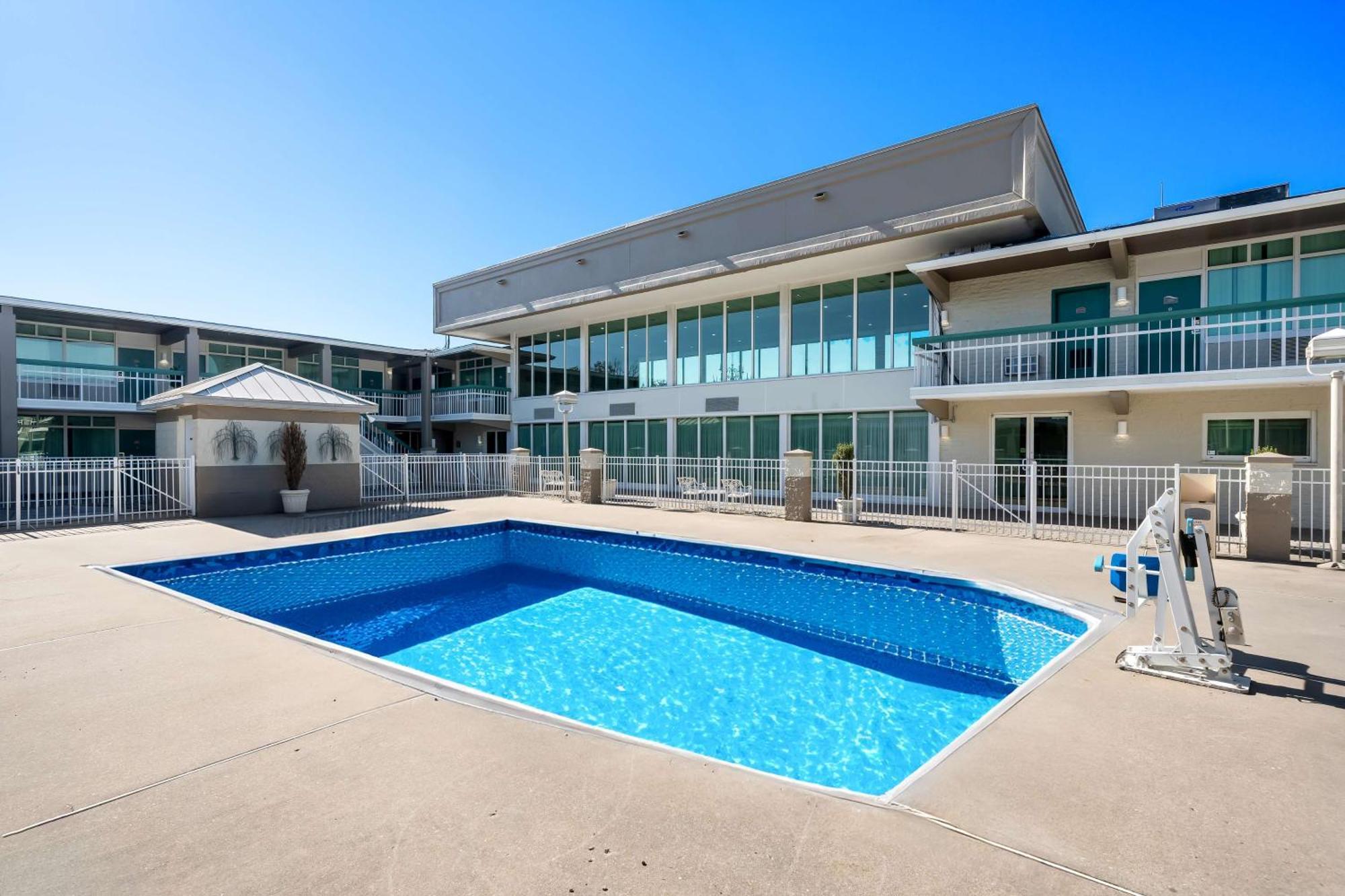 Brandywine Valley Inn Surestay Plus By Best Western ويلمينغتون، كارولاينا الشمالية المظهر الخارجي الصورة